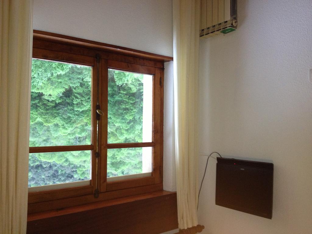 Hostal Monte Rio Hotel Trescares Room photo